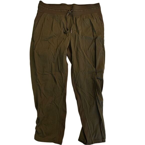 Lululemon Dance Studio Crop *25" olive green women's size 10 W6AVQS - Picture 1 of 4